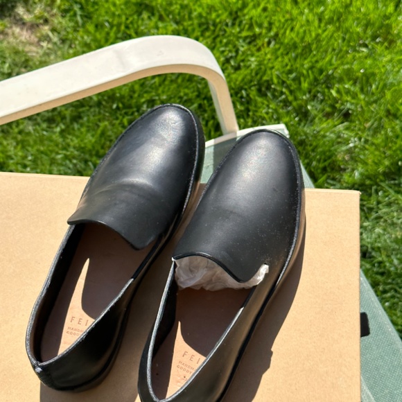 NWT FEIT | Hand Sewn Slipper Tan